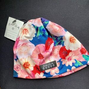 Skids Nordic skiing hat: NWT